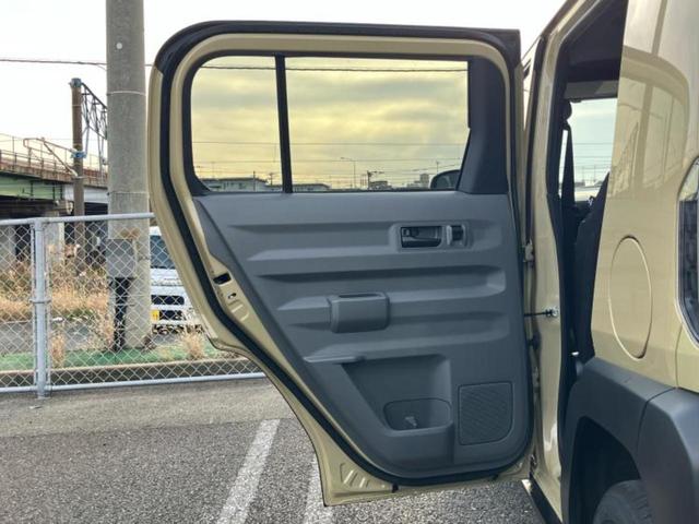 タフト Ｘ　新品タイヤ／ガラスルーフ／保証書／スマートアシスト（トヨタ・ダイハツ）／ヘッドランプ　ＬＥＤ／ＥＢＤ付ＡＢＳ／横滑り防止装置／アイドリングストップ／バックモニター／禁煙車／エアバッグ　運転席（23枚目）