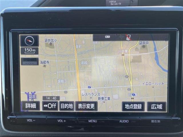 エスクァイア ハイブリッドＧｉプレミアムパッケージ　保証書／純正　９インチ　ＳＤナビ／フリップダウンモニター　純正　１２．１インチ／トヨタセーフティセンス／両側電動スライドドア／シートヒーター　前席／車線逸脱防止支援システム／シート　ハーフレザー（9枚目）