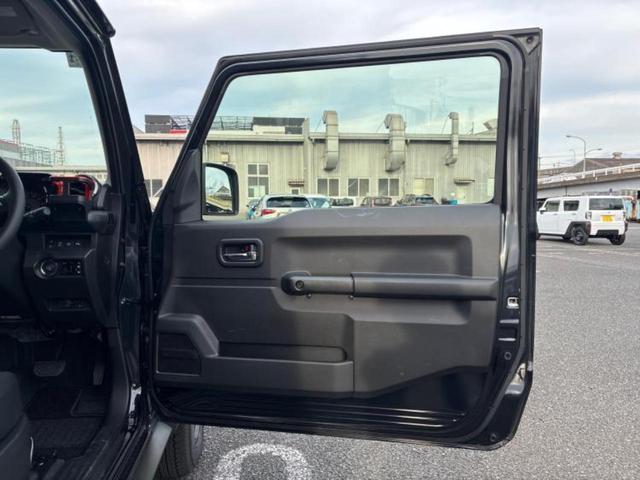 ジムニーシエラ ４ＷＤ　ＪＣ　保証書／ディスプレイオーディオ９インチ／セーフティサポート（スズキ）／シートヒーター　前席／車線逸脱防止支援システム／ドライブレコーダー　前後／ヘッドランプ　ＬＥＤ／Ｂｌｕｅｔｏｏｔｈ接続　４ＷＤ（20枚目）