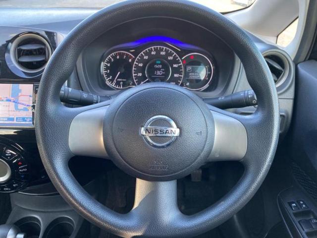 ノート Ｘ　ＤＩＧ－Ｓ　純正　ＳＤナビ／Ｂｌｕｅｔｏｏｔｈ接続／ＥＢＤ付ＡＢＳ／アイドリングストップ／地上波デジタルチューナー／ＤＶＤ／エアバッグ　運転席／エアバッグ　助手席／アルミホイール　純正　１４インチ　ＤＶＤ再生（14枚目）