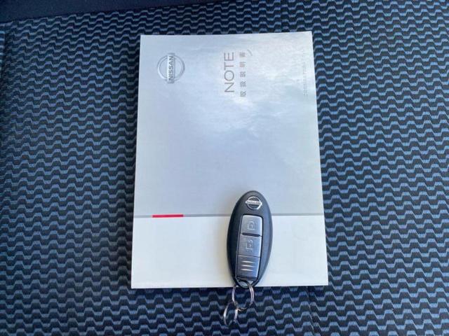 ノート Ｘ　ＤＩＧ－Ｓ　純正　ＳＤナビ／Ｂｌｕｅｔｏｏｔｈ接続／ＥＢＤ付ＡＢＳ／アイドリングストップ／地上波デジタルチューナー／ＤＶＤ／エアバッグ　運転席／エアバッグ　助手席／アルミホイール　純正　１４インチ　ＤＶＤ再生（30枚目）