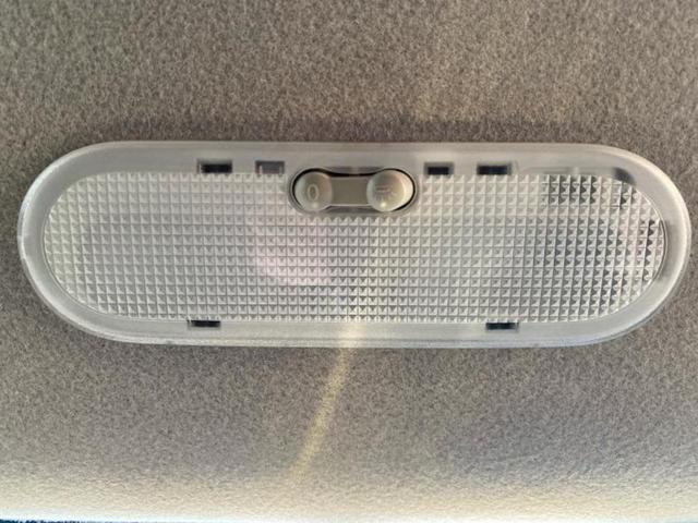 ノート Ｘ　ＤＩＧ－Ｓ　純正　ＳＤナビ／Ｂｌｕｅｔｏｏｔｈ接続／ＥＢＤ付ＡＢＳ／アイドリングストップ／地上波デジタルチューナー／ＤＶＤ／エアバッグ　運転席／エアバッグ　助手席／アルミホイール　純正　１４インチ　ＤＶＤ再生（42枚目）