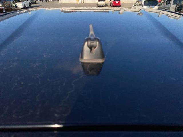 ノート Ｘ　ＤＩＧ－Ｓ　純正　ＳＤナビ／Ｂｌｕｅｔｏｏｔｈ接続／ＥＢＤ付ＡＢＳ／アイドリングストップ／地上波デジタルチューナー／ＤＶＤ／エアバッグ　運転席／エアバッグ　助手席／アルミホイール　純正　１４インチ　ＤＶＤ再生（48枚目）