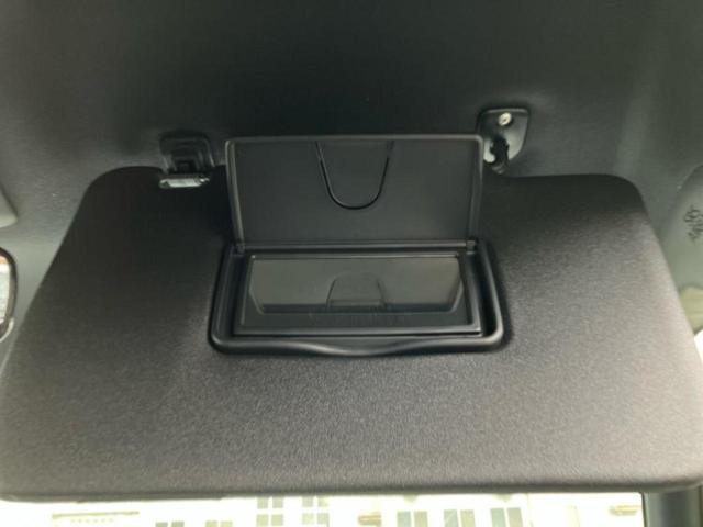 タント カスタムＲＳ　保証書／ディスプレイオーディオ／衝突安全装置／両側電動スライドドア／パノラマモニター／車線逸脱防止支援システム／シート　ハーフレザー／ヘッドランプ　ＬＥＤ／Ｂｌｕｅｔｏｏｔｈ接続／ＥＴＣ　全周囲カメラ（35枚目）