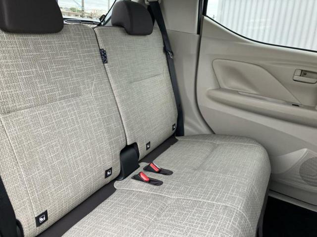 デイズ Ｓ　保証書／ディスプレイオーディオ／ドライブレコーダー　純正／Ｂｌｕｅｔｏｏｔｈ接続／ＥＢＤ付ＡＢＳ／横滑り防止装置／アイドリングストップ／バックモニター／禁煙車／エアバッグ　運転席／エアバッグ　助手席（5枚目）