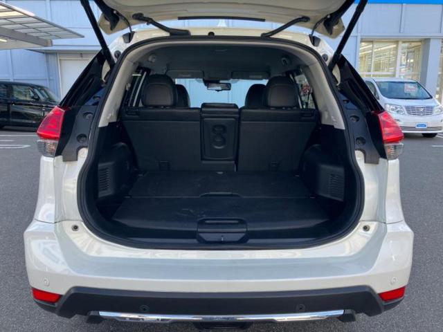 エクストレイル ２０Ｘ　新品タイヤ／保証書／純正　ＳＤナビ／インテリジェントルームミラー／アラウンドビューモニター／車線逸脱防止支援システム／シート　ハーフレザー／電動バックドア／ドライブレコーダー　純正　全周囲カメラ（7枚目）