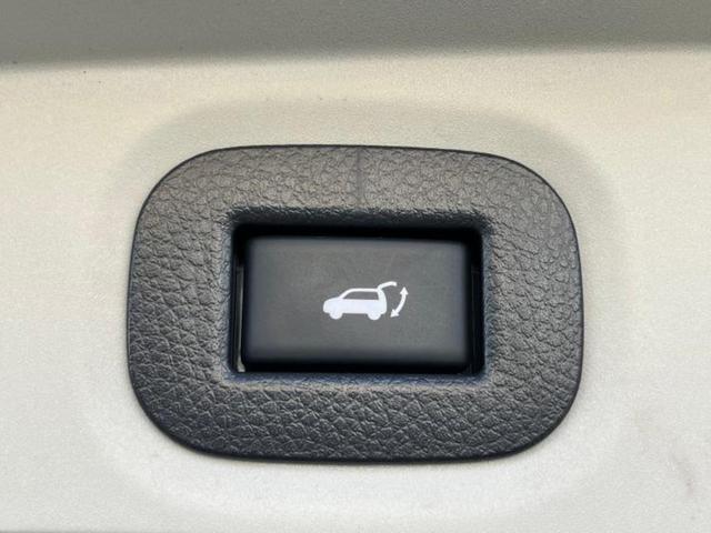 エクストレイル ２０Ｘ　新品タイヤ／保証書／純正　ＳＤナビ／インテリジェントルームミラー／アラウンドビューモニター／車線逸脱防止支援システム／シート　ハーフレザー／電動バックドア／ドライブレコーダー　純正　全周囲カメラ（17枚目）