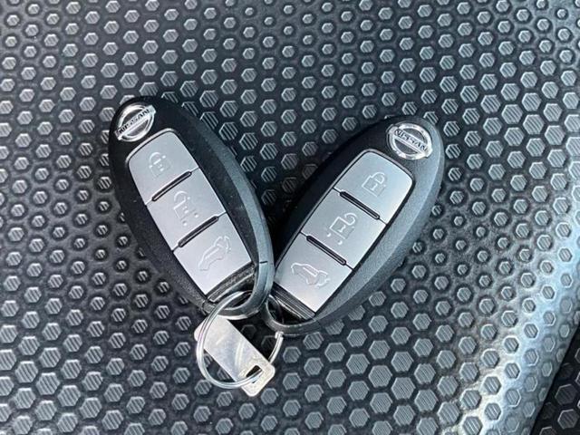 エクストレイル ２０Ｘ　新品タイヤ／保証書／純正　ＳＤナビ／インテリジェントルームミラー／アラウンドビューモニター／車線逸脱防止支援システム／シート　ハーフレザー／電動バックドア／ドライブレコーダー　純正　全周囲カメラ（18枚目）