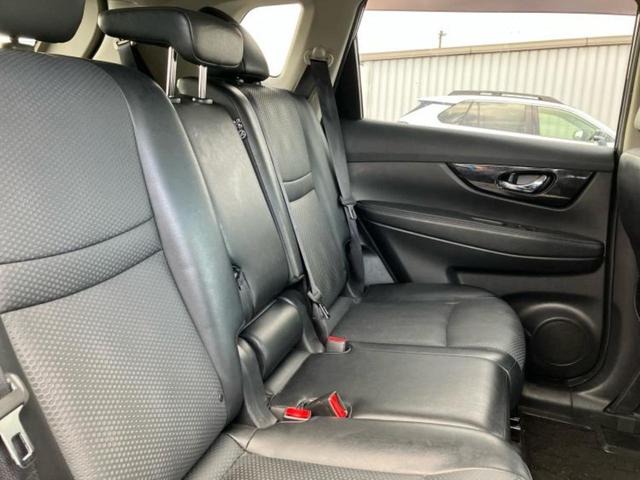 エクストレイル ２０Ｘ　新品タイヤ／純正　９インチ　ＳＤナビ／エマージェンシーブレーキ／シート　ハーフレザー／電動バックドア／ヘッドランプ　ＬＥＤ／Ｂｌｕｅｔｏｏｔｈ接続／ＥＴＣ／ＥＢＤ付ＡＢＳ／横滑り防止装置　バックカメラ（5枚目）