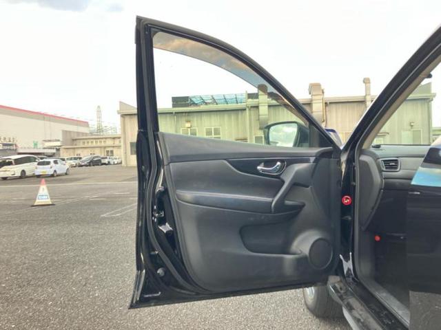 エクストレイル ２０Ｘ　新品タイヤ／純正　９インチ　ＳＤナビ／エマージェンシーブレーキ／シート　ハーフレザー／電動バックドア／ヘッドランプ　ＬＥＤ／Ｂｌｕｅｔｏｏｔｈ接続／ＥＴＣ／ＥＢＤ付ＡＢＳ／横滑り防止装置　バックカメラ（23枚目）