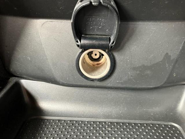 エクストレイル ２０Ｘ　新品タイヤ／純正　９インチ　ＳＤナビ／エマージェンシーブレーキ／シート　ハーフレザー／電動バックドア／ヘッドランプ　ＬＥＤ／Ｂｌｕｅｔｏｏｔｈ接続／ＥＴＣ／ＥＢＤ付ＡＢＳ／横滑り防止装置　バックカメラ（38枚目）