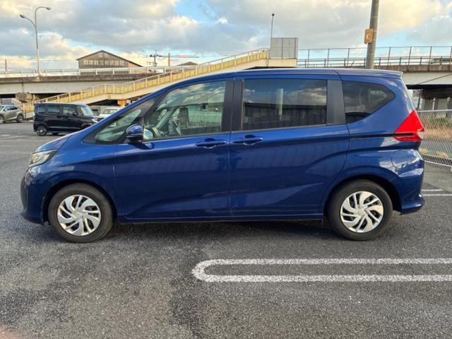 フリード＋ Ｇホンダセンシング　新品タイヤ／純正　９インチ　メモリーナビ／ホンダセンシング／両側電動スライドドア／車線逸脱防止支援システム／ドライブレコーダー　前後／Ｂｌｕｅｔｏｏｔｈ接続／ＥＴＣ／ＥＢＤ付ＡＢＳ／横滑り防止装置（2枚目）