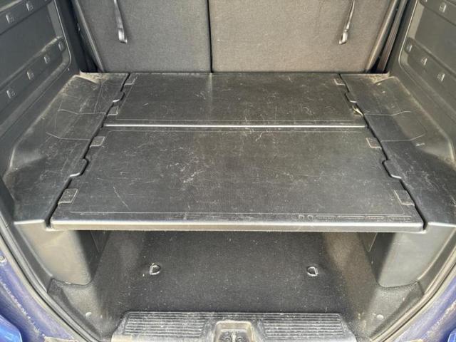 フリード＋ Ｇホンダセンシング　新品タイヤ／純正　９インチ　メモリーナビ／ホンダセンシング／両側電動スライドドア／車線逸脱防止支援システム／ドライブレコーダー　前後／Ｂｌｕｅｔｏｏｔｈ接続／ＥＴＣ／ＥＢＤ付ＡＢＳ／横滑り防止装置（8枚目）