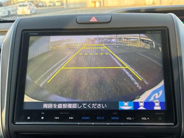 フリード＋ Ｇホンダセンシング　新品タイヤ／純正　９インチ　メモリーナビ／ホンダセンシング／両側電動スライドドア／車線逸脱防止支援システム／ドライブレコーダー　前後／Ｂｌｕｅｔｏｏｔｈ接続／ＥＴＣ／ＥＢＤ付ＡＢＳ／横滑り防止装置（11枚目）