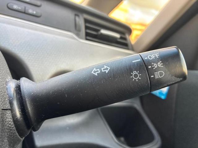 フリード＋ Ｇホンダセンシング　新品タイヤ／純正　９インチ　メモリーナビ／ホンダセンシング／両側電動スライドドア／車線逸脱防止支援システム／ドライブレコーダー　前後／Ｂｌｕｅｔｏｏｔｈ接続／ＥＴＣ／ＥＢＤ付ＡＢＳ／横滑り防止装置（15枚目）