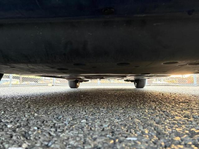 フリード＋ Ｇホンダセンシング　新品タイヤ／純正　９インチ　メモリーナビ／ホンダセンシング／両側電動スライドドア／車線逸脱防止支援システム／ドライブレコーダー　前後／Ｂｌｕｅｔｏｏｔｈ接続／ＥＴＣ／ＥＢＤ付ＡＢＳ／横滑り防止装置（45枚目）