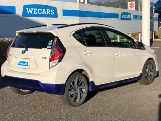 アクア Ｘアーバン　新品タイヤ／保証書／純正　９インチ　ＳＤナビ／シートヒーター　運転席／車線逸脱防止支援システム／シート　ハーフレザー／ヘッドランプ　ＬＥＤ／Ｂｌｕｅｔｏｏｔｈ接続／ＥＴＣ／ＥＢＤ付ＡＢＳ　バックカメラ（3枚目）