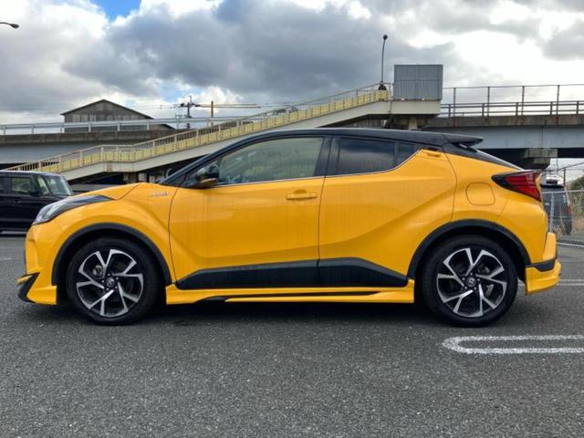 Ｃ－ＨＲ Ｇ　純正エアロ／保証書／ディスプレイオーディオ＋ナビ／衝突安全装置／シートヒーター　運転席／パノラミックビューモニター／車線逸脱防止支援システム／シート　ハーフレザー／ヘッドランプ　ＬＥＤ　全周囲カメラ（2枚目）