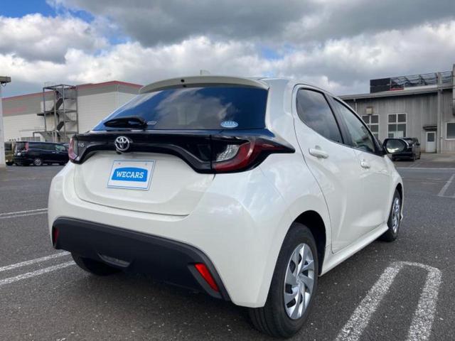 ヤリス Ｇ　新品タイヤ／ディスプレイオーディオ＋ナビ／トヨタセーフティセンス／車線逸脱防止支援システム／ＵＳＢジャック／Ｂｌｕｅｔｏｏｔｈ接続／ＥＴＣ／ＥＢＤ付ＡＢＳ／横滑り防止装置／バックモニター　バックカメラ（3枚目）