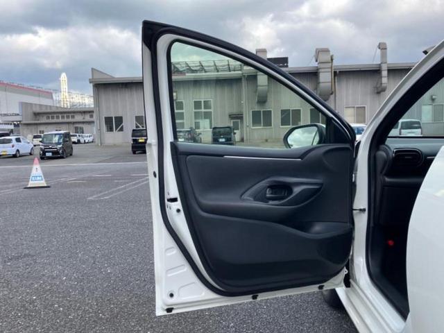 ヤリス Ｇ　新品タイヤ／ディスプレイオーディオ＋ナビ／トヨタセーフティセンス／車線逸脱防止支援システム／ＵＳＢジャック／Ｂｌｕｅｔｏｏｔｈ接続／ＥＴＣ／ＥＢＤ付ＡＢＳ／横滑り防止装置／バックモニター　バックカメラ（21枚目）