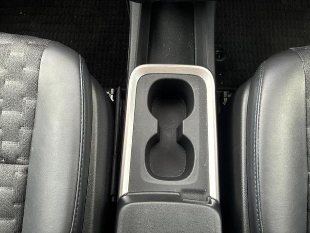 ヴォクシー ハイブリッドＳ－Ｚ　新品タイヤ／ディスプレイオーディオ＋ナビ１０インチ／フリップダウンモニター　純正　１４インチ／衝突安全装置／両側電動スライドドア／シートヒーター／車線逸脱防止支援システム／シート　合皮　バックカメラ（39枚目）