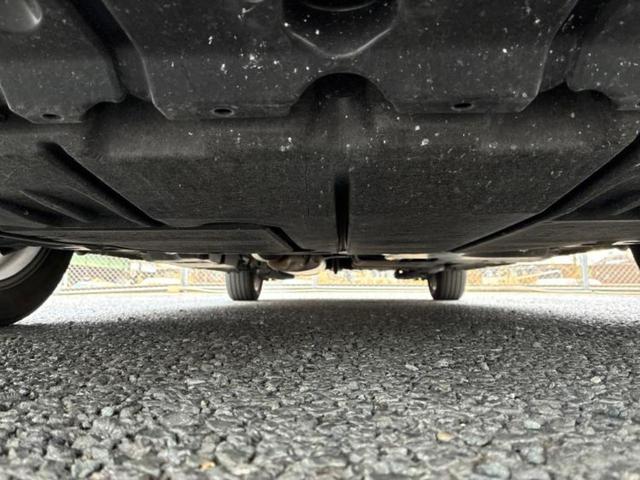 ヴォクシー ハイブリッドＳ－Ｚ　新品タイヤ／ディスプレイオーディオ＋ナビ１０インチ／フリップダウンモニター　純正　１４インチ／衝突安全装置／両側電動スライドドア／シートヒーター／車線逸脱防止支援システム／シート　合皮　バックカメラ（45枚目）