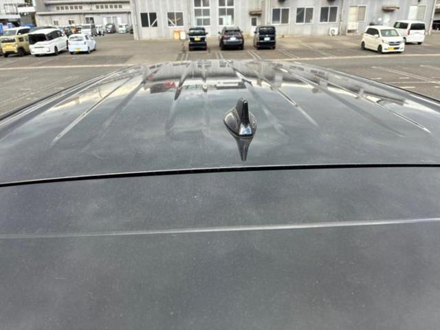 ヴォクシー ハイブリッドＳ－Ｚ　新品タイヤ／ディスプレイオーディオ＋ナビ１０インチ／フリップダウンモニター　純正　１４インチ／衝突安全装置／両側電動スライドドア／シートヒーター／車線逸脱防止支援システム／シート　合皮　バックカメラ（46枚目）