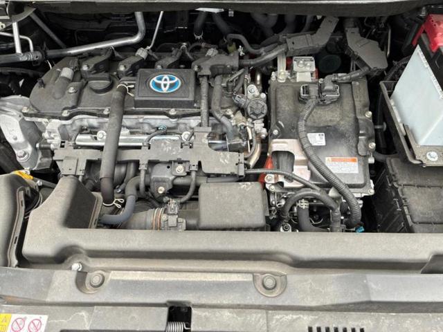 ヴォクシー ハイブリッドＳ－Ｚ　新品タイヤ／ディスプレイオーディオ＋ナビ１０インチ／フリップダウンモニター　純正　１４インチ／衝突安全装置／両側電動スライドドア／シートヒーター／車線逸脱防止支援システム／シート　合皮　バックカメラ（47枚目）