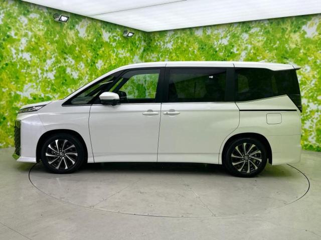 ヴォクシー Ｓ－Ｚ　★★★ディスプレイオーディオ＋ナビ１０．５インチ／トヨタセーフティセンス／両側電動スライドドア／シートヒーター　前席／車線逸脱防止支援システム／パーキングアシスト　バックガイド　衝突被害軽減システム（2枚目）