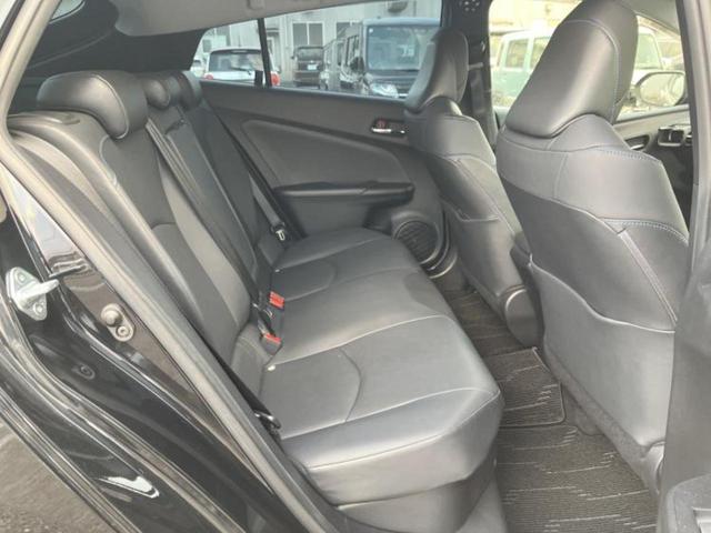 プリウス Ｓツーリングセレクション　純正エアロ／保証書／純正　９インチ　ＳＤナビ／衝突安全装置／シートヒーター／車線逸脱防止支援システム／シート　合皮／ドライブレコーダー　社外／ヘッドランプ　ＬＥＤ／Ｂｌｕｅｔｏｏｔｈ接続／ＥＴＣ（5枚目）