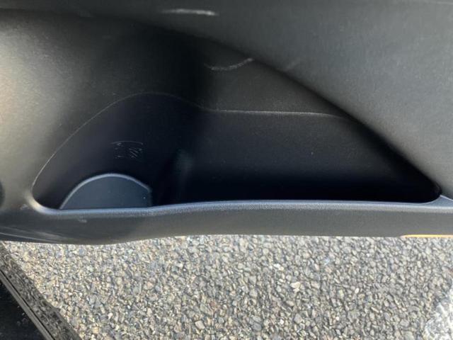 プリウス Ｓツーリングセレクション　純正エアロ／保証書／純正　９インチ　ＳＤナビ／衝突安全装置／シートヒーター／車線逸脱防止支援システム／シート　合皮／ドライブレコーダー　社外／ヘッドランプ　ＬＥＤ／Ｂｌｕｅｔｏｏｔｈ接続／ＥＴＣ（37枚目）