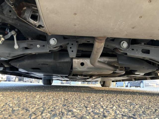 プリウス Ｓツーリングセレクション　純正エアロ／保証書／純正　９インチ　ＳＤナビ／衝突安全装置／シートヒーター／車線逸脱防止支援システム／シート　合皮／ドライブレコーダー　社外／ヘッドランプ　ＬＥＤ／Ｂｌｕｅｔｏｏｔｈ接続／ＥＴＣ（47枚目）