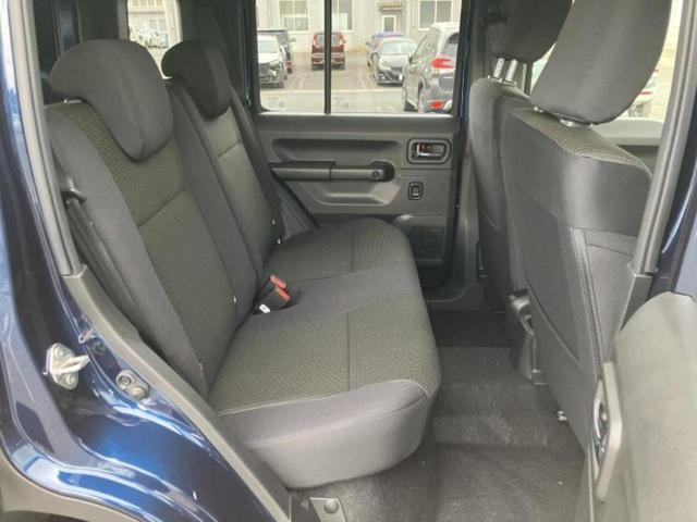 ジムニーノマド ４ＷＤ　ＦＣ　保証書／セーフティサポート（スズキ）／シートヒーター　前席／車線逸脱防止支援システム／登録済未使用車／ヘッドランプ　ＬＥＤ／ＥＢＤ付ＡＢＳ／横滑り防止装置／アイドリングストップ　衝突被害軽減システム（5枚目）