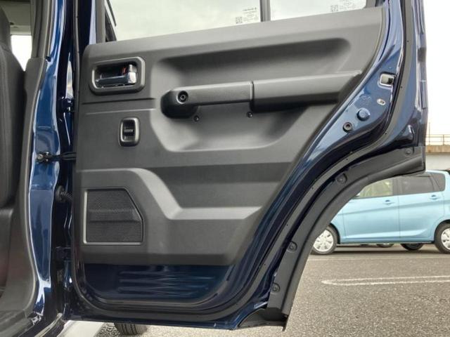 ジムニーノマド ４ＷＤ　ＦＣ　保証書／セーフティサポート（スズキ）／シートヒーター　前席／車線逸脱防止支援システム／登録済未使用車／ヘッドランプ　ＬＥＤ／ＥＢＤ付ＡＢＳ／横滑り防止装置／アイドリングストップ　衝突被害軽減システム（20枚目）
