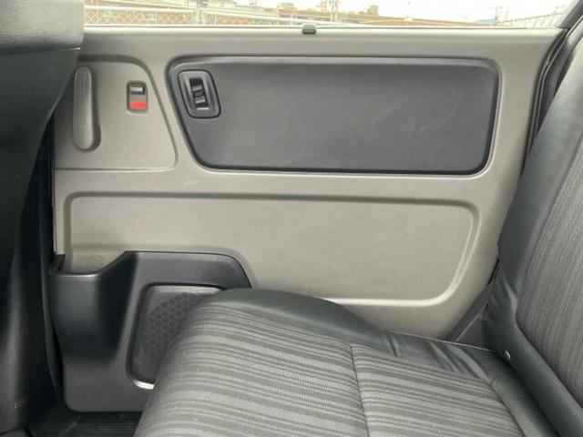 フリード Gホンダセンシング 新品タイヤ/保証書/純正 SDナビ/フリップダウンモニター 純正 9インチ/ホンダセンシング/両側電動スライドドア/車線逸脱防止支援システム/シート ハーフレザー/ヘッドランプ LED バックカメラ(23枚目)