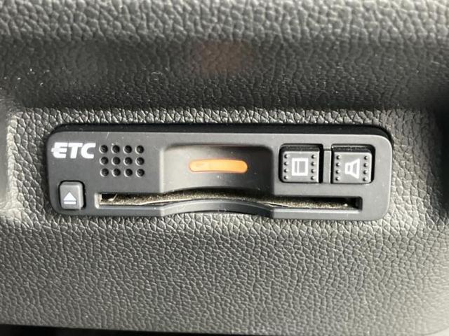 フリード Gホンダセンシング 新品タイヤ/保証書/純正 SDナビ/フリップダウンモニター 純正 9インチ/ホンダセンシング/両側電動スライドドア/車線逸脱防止支援システム/シート ハーフレザー/ヘッドランプ LED バックカメラ(28枚目)