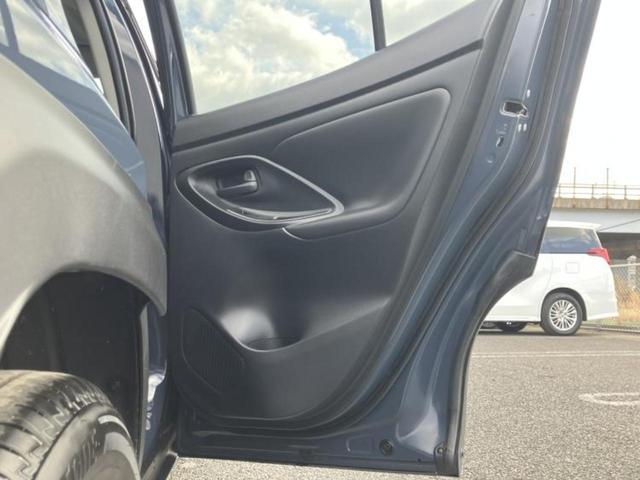 ヤリスクロス ハイブリッドＧ　ディスプレイオーディオ＋ナビ／衝突安全装置／パノラミックビューモニター／車線逸脱防止支援システム／ＵＳＢジャック／Ｂｌｕｅｔｏｏｔｈ接続／ＨＤＭＩ接続／ＥＴＣ／ＥＢＤ付ＡＢＳ／横滑り防止装置（21枚目）