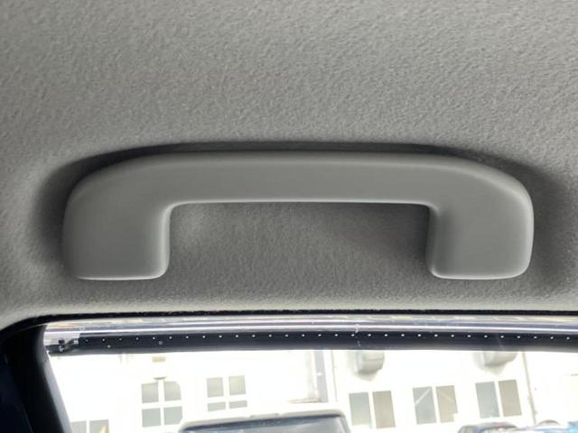 ヤリスクロス ハイブリッドＧ　ディスプレイオーディオ＋ナビ／衝突安全装置／パノラミックビューモニター／車線逸脱防止支援システム／ＵＳＢジャック／Ｂｌｕｅｔｏｏｔｈ接続／ＨＤＭＩ接続／ＥＴＣ／ＥＢＤ付ＡＢＳ／横滑り防止装置（43枚目）