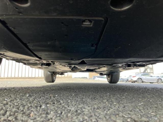 ヤリスクロス ハイブリッドＧ　ディスプレイオーディオ＋ナビ／衝突安全装置／パノラミックビューモニター／車線逸脱防止支援システム／ＵＳＢジャック／Ｂｌｕｅｔｏｏｔｈ接続／ＨＤＭＩ接続／ＥＴＣ／ＥＢＤ付ＡＢＳ／横滑り防止装置（48枚目）