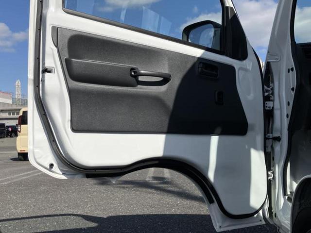 クリッパートラック ＤＸセーフティパッケージ　保証書／エマージェンシーブレーキ／車線逸脱防止支援システム／ＥＴＣ／ＥＢＤ付ＡＢＳ／横滑り防止装置／アイドリングストップ／エアバッグ　運転席／エアバッグ　助手席／パワーウインドウ／キーレスエントリー（8枚目）