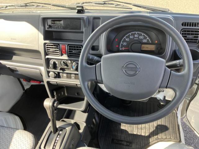 クリッパートラック ＤＸセーフティパッケージ　保証書／エマージェンシーブレーキ／車線逸脱防止支援システム／ＥＴＣ／ＥＢＤ付ＡＢＳ／横滑り防止装置／アイドリングストップ／エアバッグ　運転席／エアバッグ　助手席／パワーウインドウ／キーレスエントリー（11枚目）