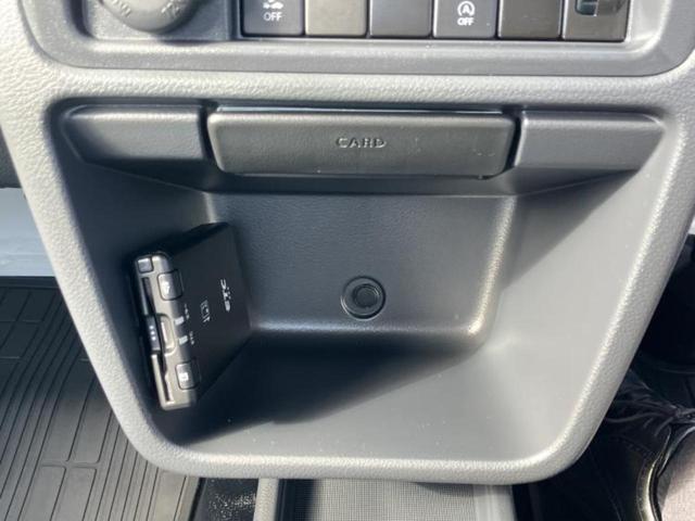 クリッパートラック ＤＸセーフティパッケージ　保証書／エマージェンシーブレーキ／車線逸脱防止支援システム／ＥＴＣ／ＥＢＤ付ＡＢＳ／横滑り防止装置／アイドリングストップ／エアバッグ　運転席／エアバッグ　助手席／パワーウインドウ／キーレスエントリー（25枚目）