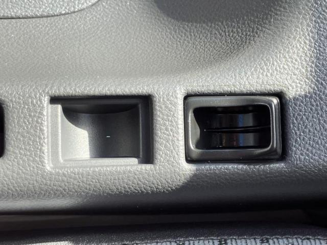 クリッパートラック ＤＸセーフティパッケージ　保証書／エマージェンシーブレーキ／車線逸脱防止支援システム／ＥＴＣ／ＥＢＤ付ＡＢＳ／横滑り防止装置／アイドリングストップ／エアバッグ　運転席／エアバッグ　助手席／パワーウインドウ／キーレスエントリー（37枚目）