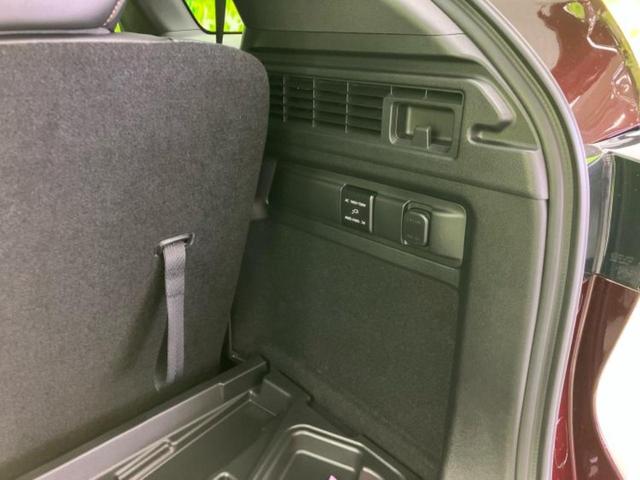 ＣＸ－８０ ＸＤエクスクルーシブモード　ＢＯＳＥ／保証書／ディスプレイオーディオ＋ナビ／アイアクティブセンス（マツダ）／シートヒーター　全席／全方位モニター／車線逸脱防止支援システム／シート　フルレザー／電動バックドア　革シート　電動シート（27枚目）