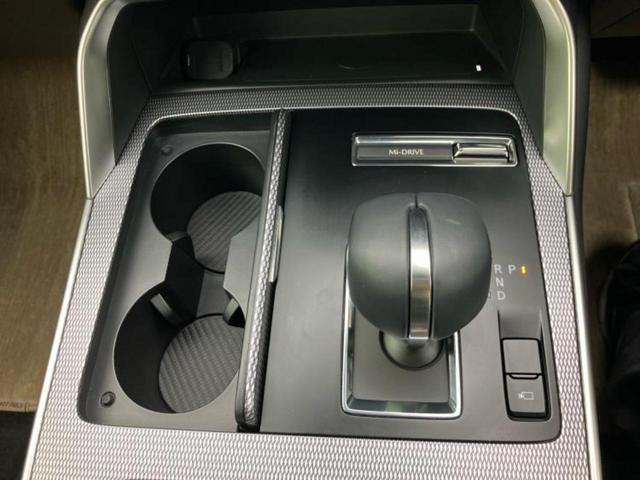 ＣＸ－８０ ＸＤエクスクルーシブモード　ＢＯＳＥ／保証書／ディスプレイオーディオ＋ナビ／アイアクティブセンス（マツダ）／シートヒーター　全席／全方位モニター／車線逸脱防止支援システム／シート　フルレザー／電動バックドア　革シート　電動シート（43枚目）