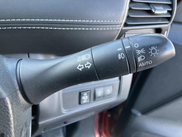 セレナ ハイウェイスターＶセレクション　保証書／純正　９インチ　ＳＤナビ／フリップダウンモニター／衝突安全装置／両側電動スライドドア／アラウンドビューモニター／車線逸脱防止支援システム／ドライブレコーダー　社外／ヘッドランプ　ＬＥＤ　禁煙車（17枚目）