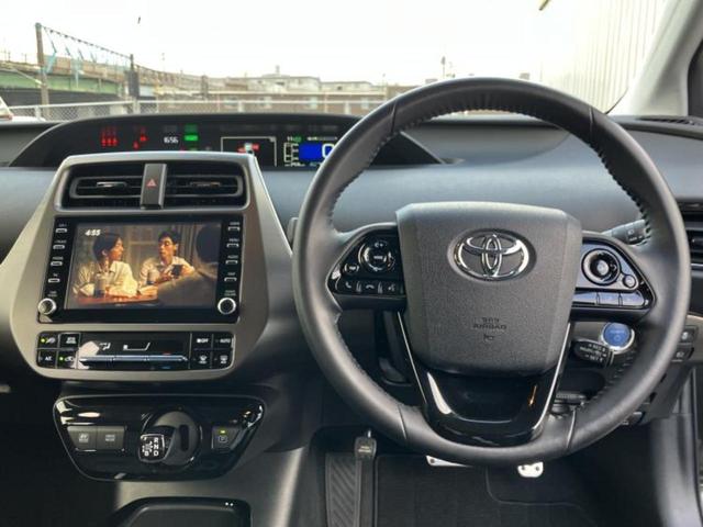 プリウス Ｓツーリングセレクションブラックエディション　ディスプレイオーディオ＋ナビ／衝突安全装置／シートヒーター　前席／車線逸脱防止支援システム／シート　合皮／ヘッドランプ　ＬＥＤ／Ｂｌｕｅｔｏｏｔｈ接続／ＥＴＣ／ＥＢＤ付ＡＢＳ　衝突被害軽減システム（15枚目）