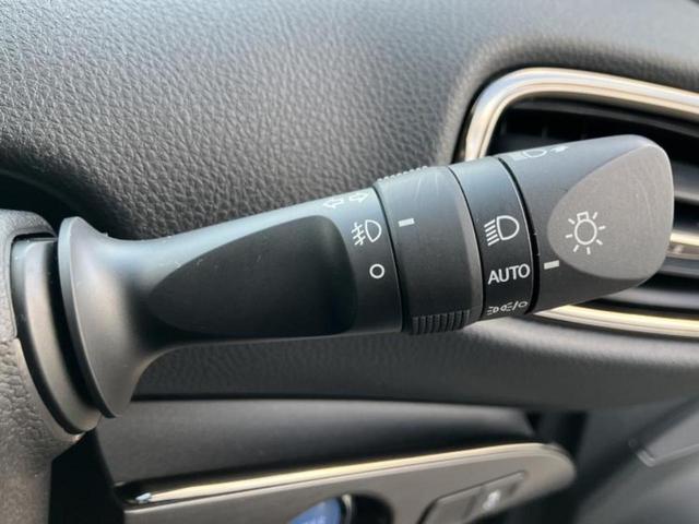 プリウス Ｓツーリングセレクションブラックエディション　ディスプレイオーディオ＋ナビ／衝突安全装置／シートヒーター　前席／車線逸脱防止支援システム／シート　合皮／ヘッドランプ　ＬＥＤ／Ｂｌｕｅｔｏｏｔｈ接続／ＥＴＣ／ＥＢＤ付ＡＢＳ　衝突被害軽減システム（16枚目）