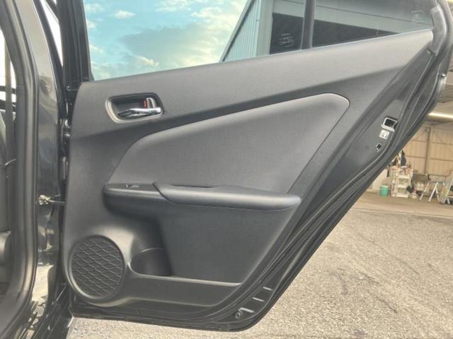 プリウス Ｓツーリングセレクションブラックエディション　ディスプレイオーディオ＋ナビ／衝突安全装置／シートヒーター　前席／車線逸脱防止支援システム／シート　合皮／ヘッドランプ　ＬＥＤ／Ｂｌｕｅｔｏｏｔｈ接続／ＥＴＣ／ＥＢＤ付ＡＢＳ　衝突被害軽減システム（21枚目）