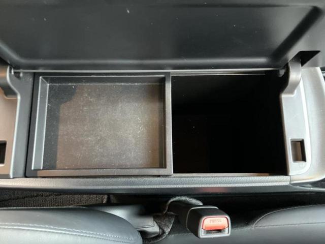 プリウス Ｓツーリングセレクションブラックエディション　ディスプレイオーディオ＋ナビ／衝突安全装置／シートヒーター　前席／車線逸脱防止支援システム／シート　合皮／ヘッドランプ　ＬＥＤ／Ｂｌｕｅｔｏｏｔｈ接続／ＥＴＣ／ＥＢＤ付ＡＢＳ　衝突被害軽減システム（34枚目）